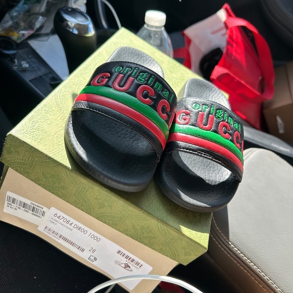 Kids Gucci Slides - Picture 1 of 3